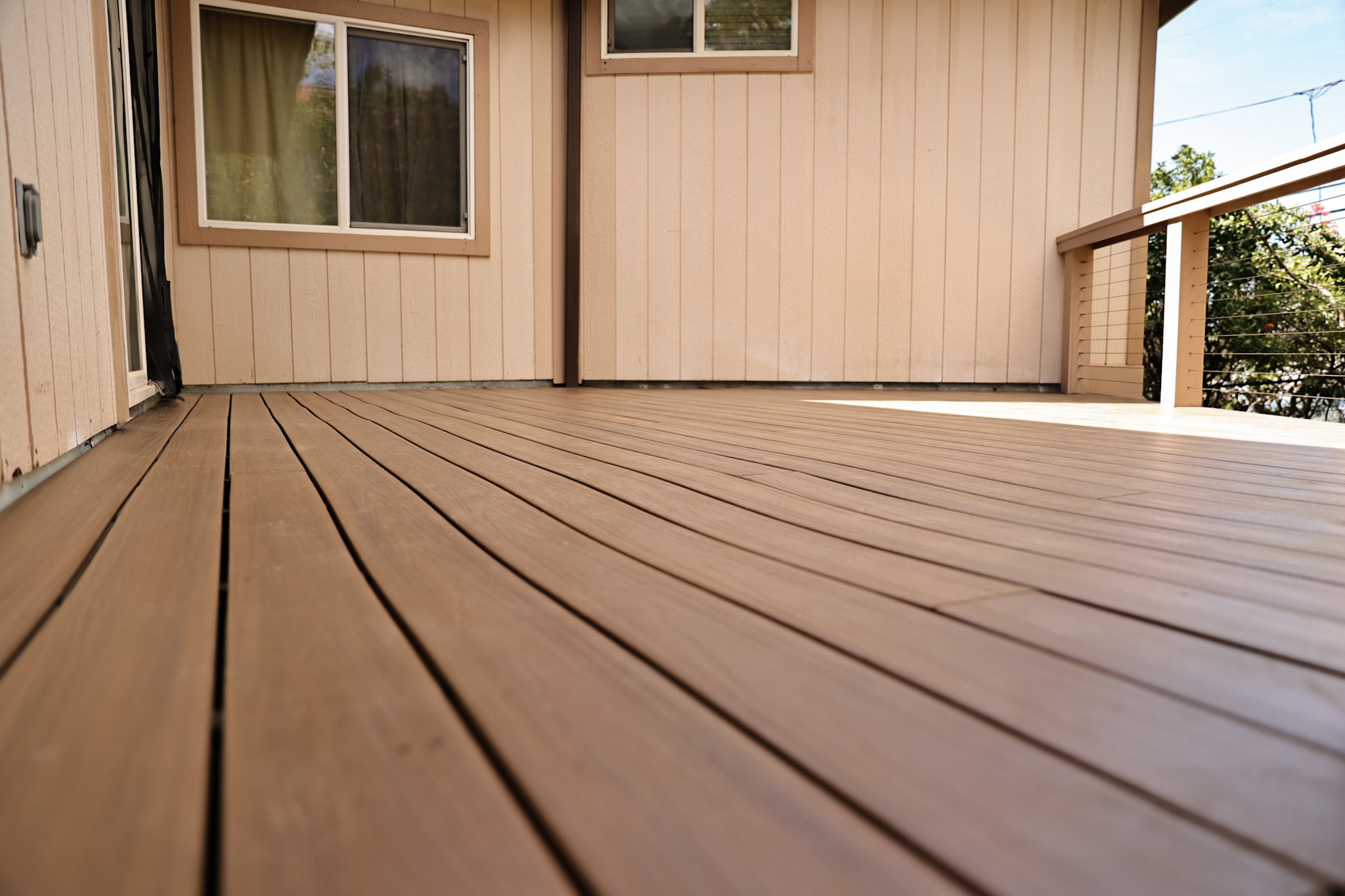 Deck & Railing